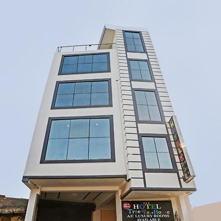 Hotel O Tree House New Delhi Exterior photo